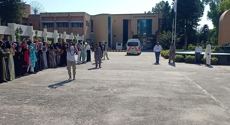 Shehersaaz Commemorates International Day for Disaster Risk Reduction at AIOU (11)