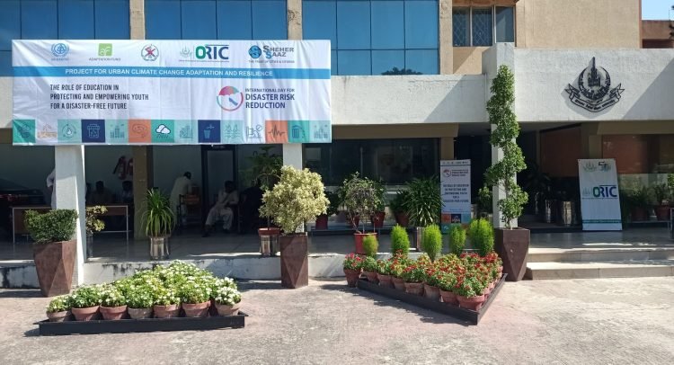 Shehersaaz Commemorates International Day for Disaster Risk Reduction at AIOU (20)