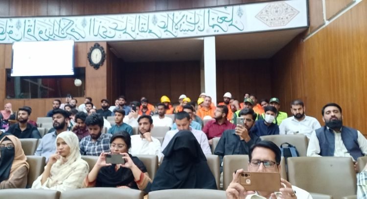 Shehersaaz Commemorates International Day for Disaster Risk Reduction at AIOU (9)