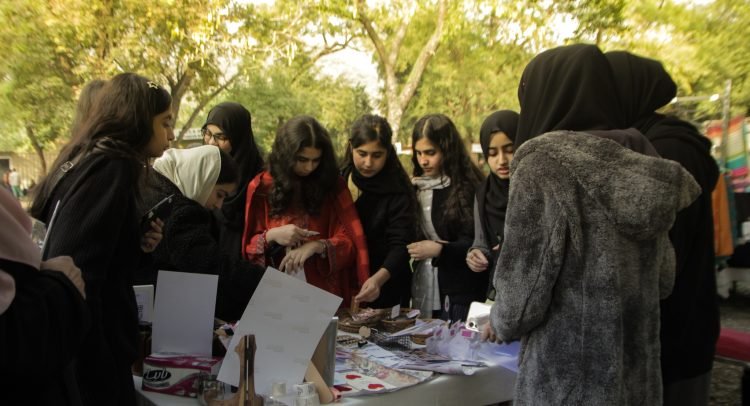 Shehersaaz Launches First Eco-Market Under Ain-Amal Campaign (17)
