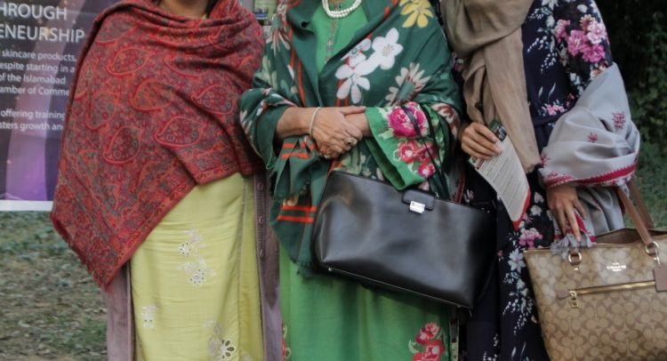 Shehersaaz Launches First Eco-Market Under Ain-Amal Campaign (44)